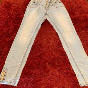 Queen Jeans size 11